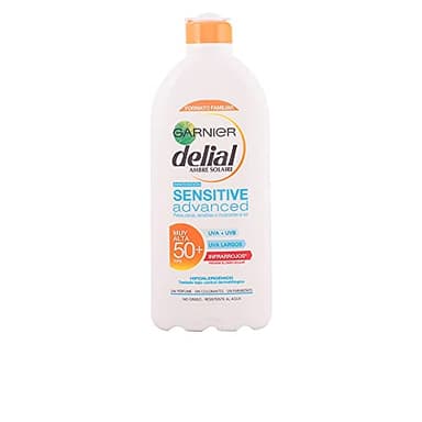 Garnier Delial Sensitive Advanced Leche Protectora Solar Formato XXL Familiar. Ceramide Protect: mantiene la piel hidratada y la función barrera intacta. 0% pegajoso, 0% graso.