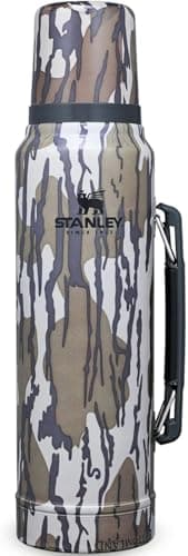 STANLEY Classic Legendary Botella Termica 1 Litro - Mantiene Frío o Calor 24 Horas - Termo Cafe - Cantimplora Acero Inoxidable - Sin BPA - Apto Para Lavavajillas - Bottomland Mossy Oak